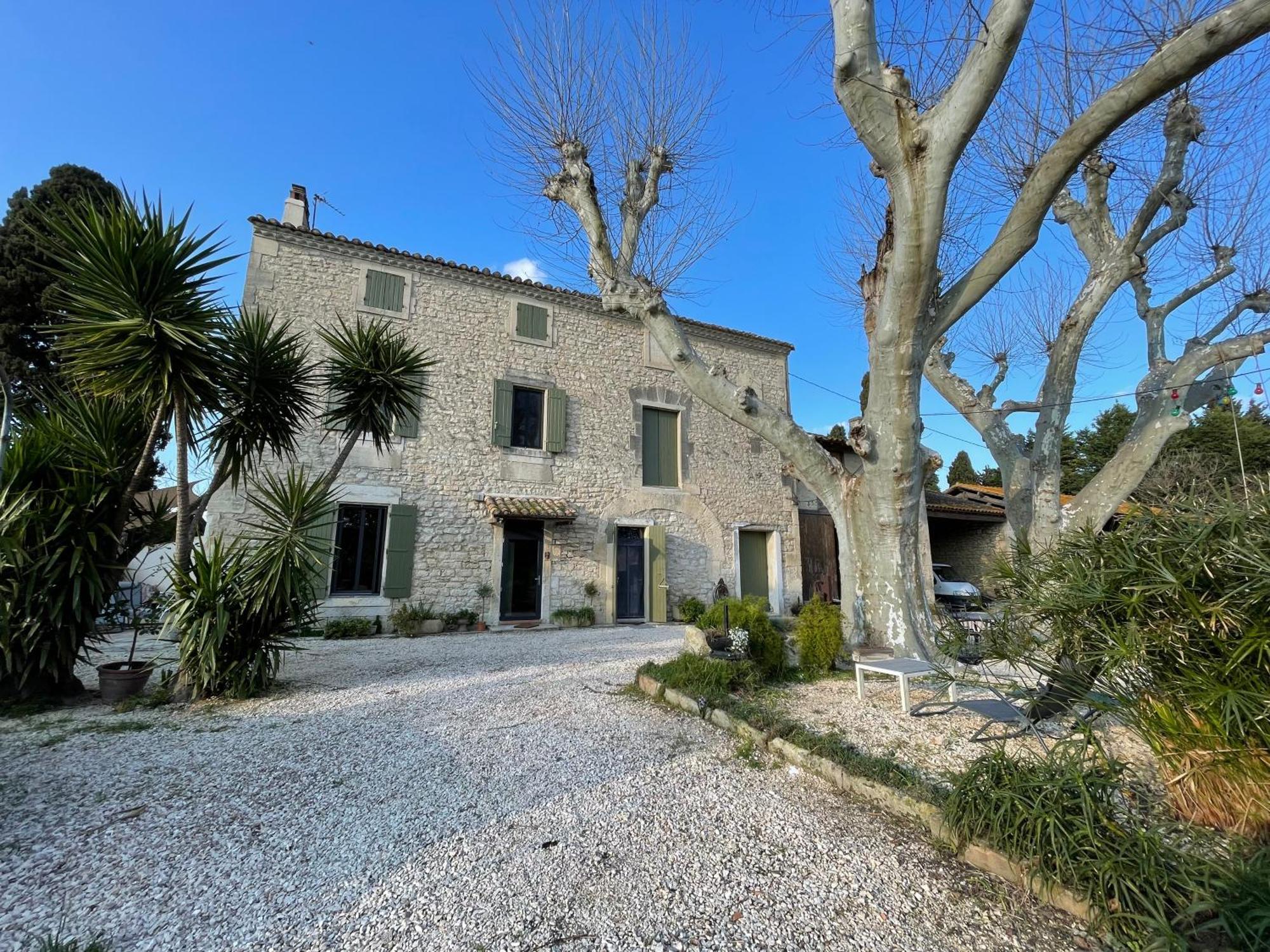 Gite Mas Provencal Tarascon Exterior photo